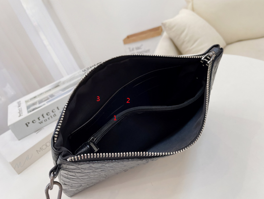 Crocodile Men's Business Clutch